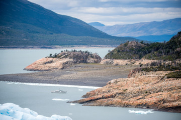女人梦见桃子什么意思
